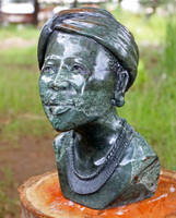 Shona woman sculpture